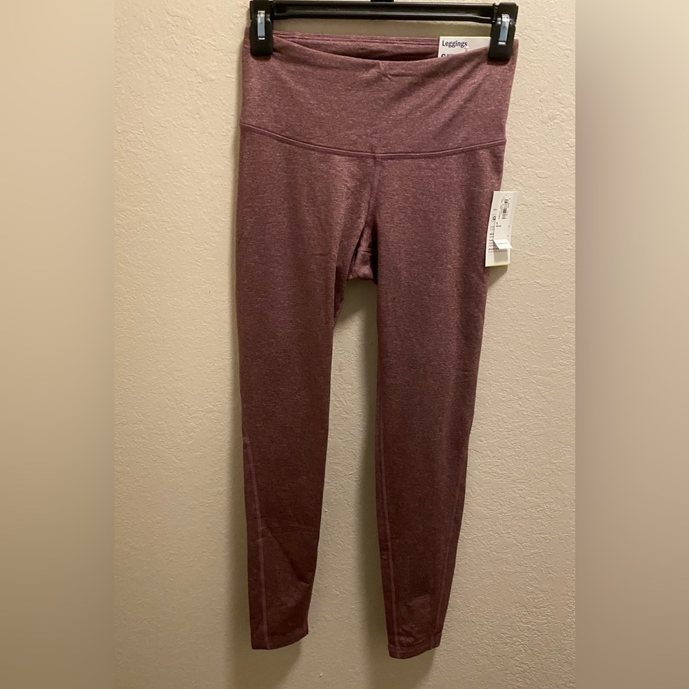 Old Navy High Rise Go-Dry Leggings Size Small Petite New With Tag